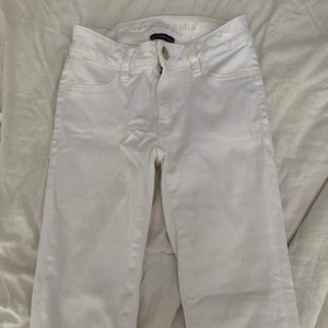American Eagle White Jeans